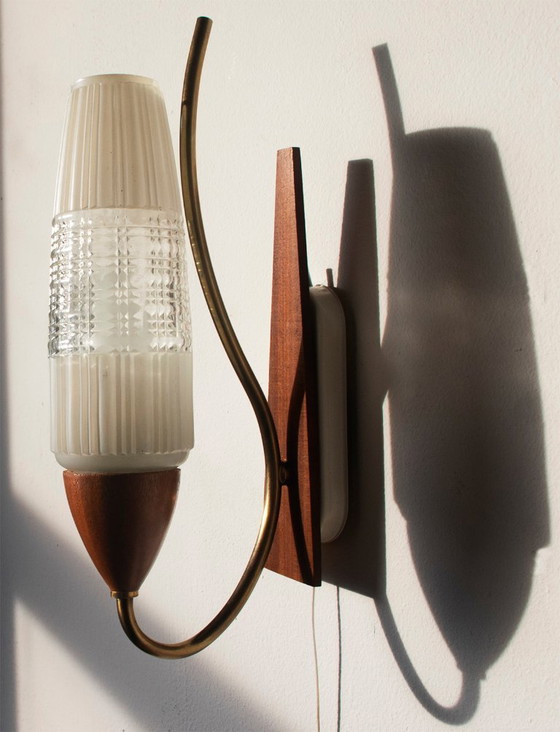Image 1 of 4 lampade da parete vintage anni '60, design scandinavo