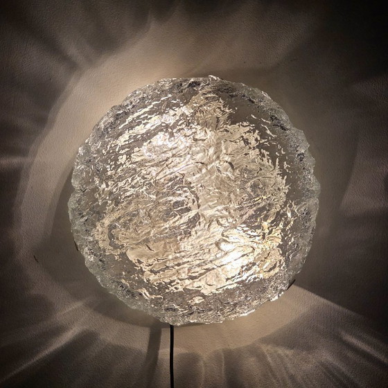 Image 1 of 1 of 7: Vintage Kaiser Leuchten round ceiling lamp / wall lamp – German space age design – ice glass – Ø25 cm