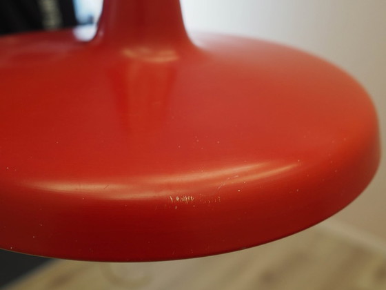 Lampada a sospensione industriale danese in metallo rosso, design moderno scandinavo, anni '60 (photo 11 of 12)