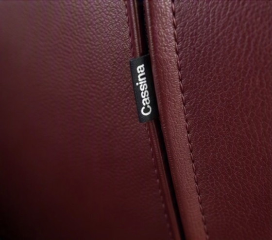 Cassina Floe Insel Sofa by Patricia Urquiola | Burgundy Leather | Discontinued Model – 3-5 seaters (photo 4 of 5)