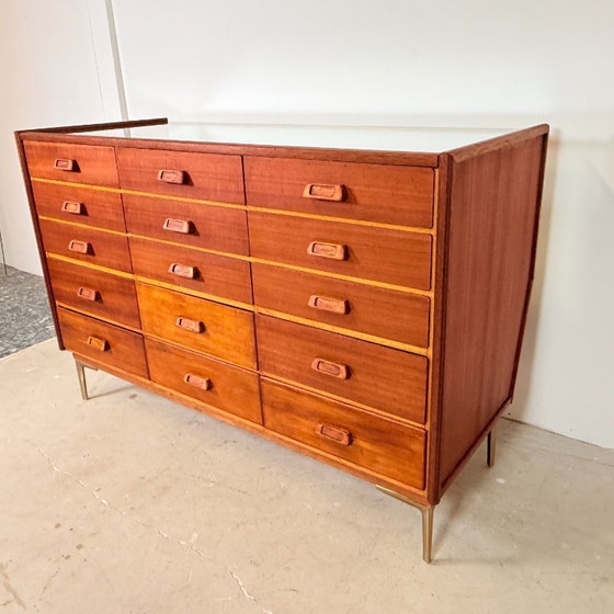 Image 1 of Vintage toonbank met 15 lades, HAKA Ladenmöbel 