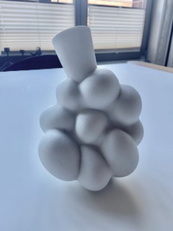 Eiervaas (klein) van Marcel Wanders – Moooi, Vazen, Porcelain (photo 4 of 5)