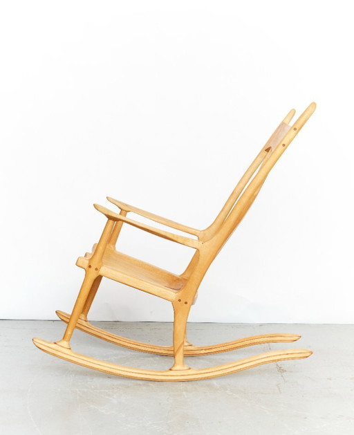 Sam Maloof geïnspireerde schommelstoel