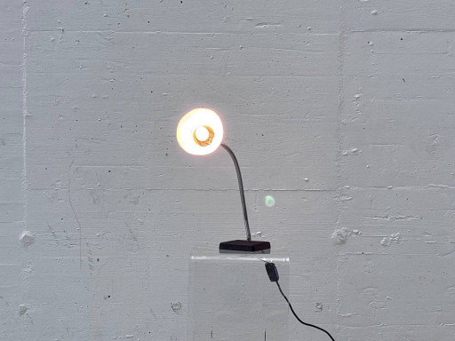 French vintage table lamp in Mid-Century Modern style, 1960s/70s – tafellampen, Metal (photo 2 of 17)
