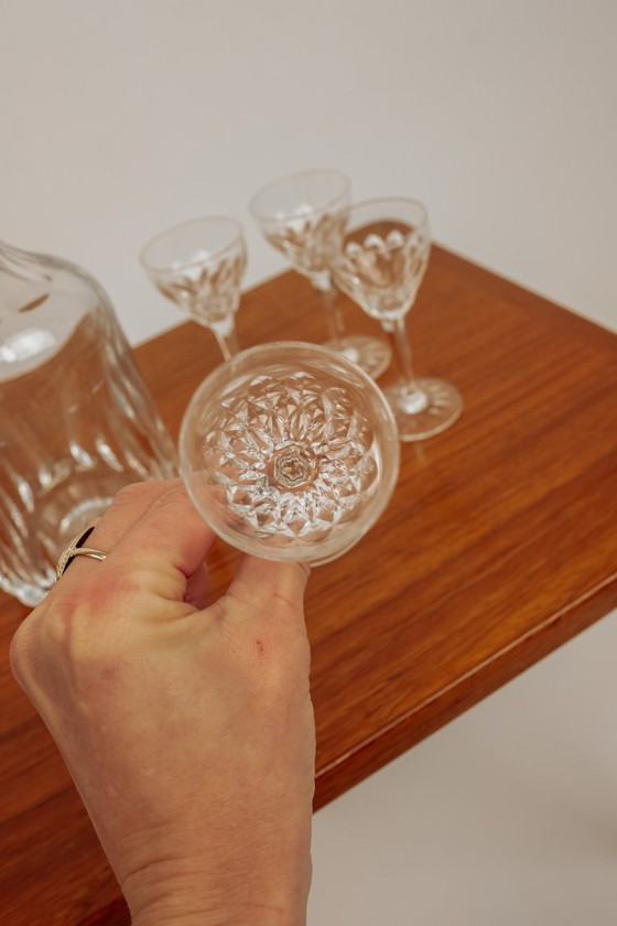 Image 1 of Carafe en cristal vintage avec verres à liqueur en cristal