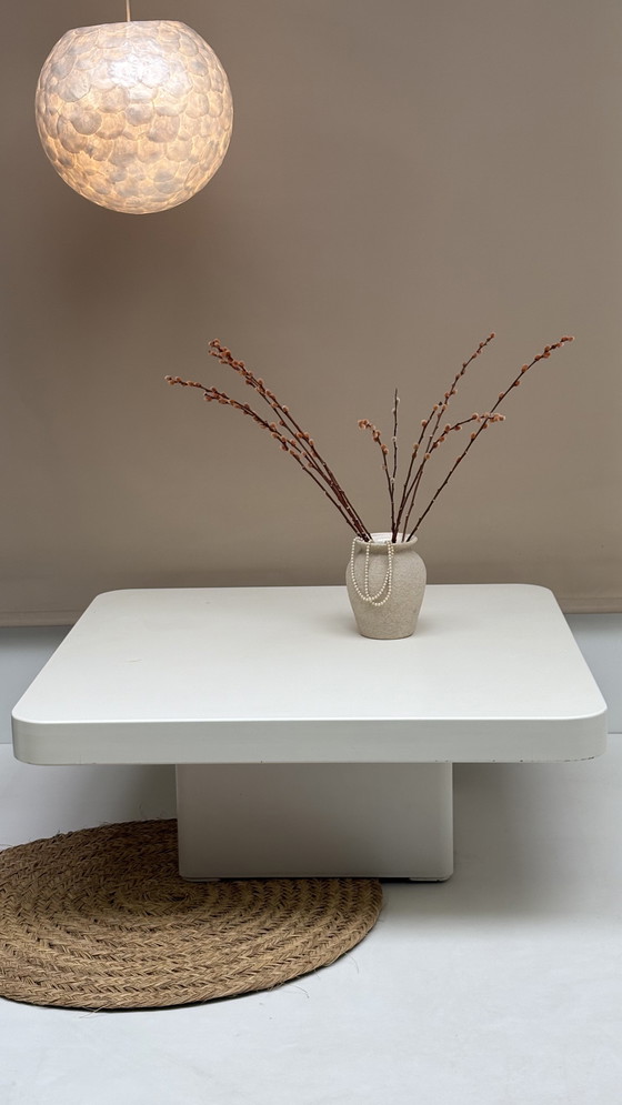 Image 1 of Vintage vierkante Japandi salontafel wit design Jan des Bouvrie 80s