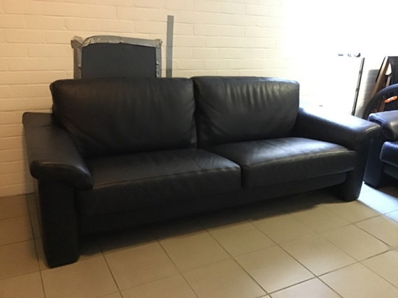 Image 1 of Se vende: Sofá de cuero negro De Sede