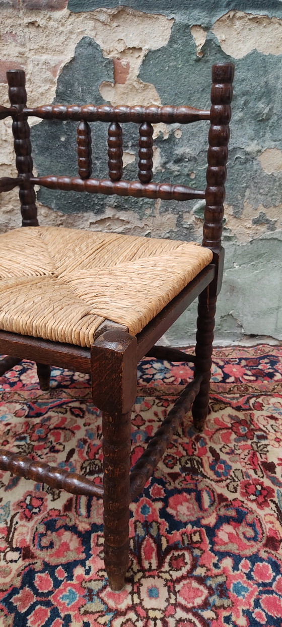 Image 1 of CLASSIC BOBBIN CORNER CHAIR