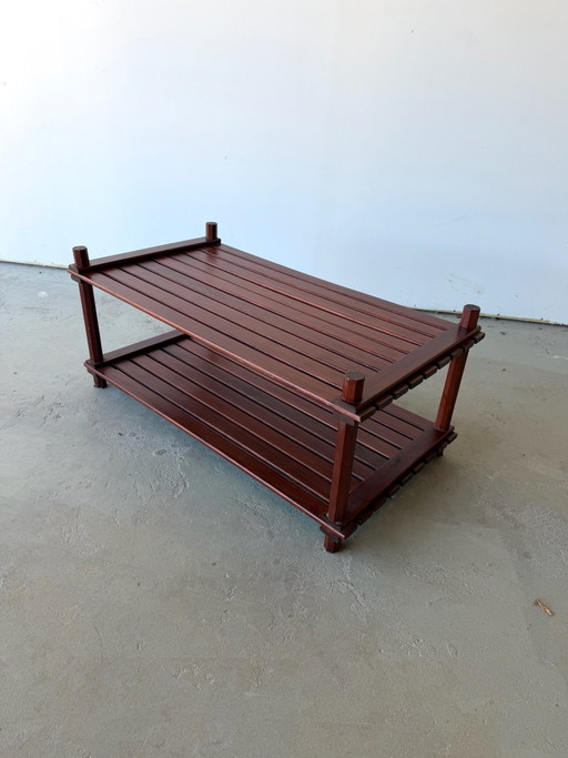 Table basse en pin à lattes design scandinave vintage des années 70
