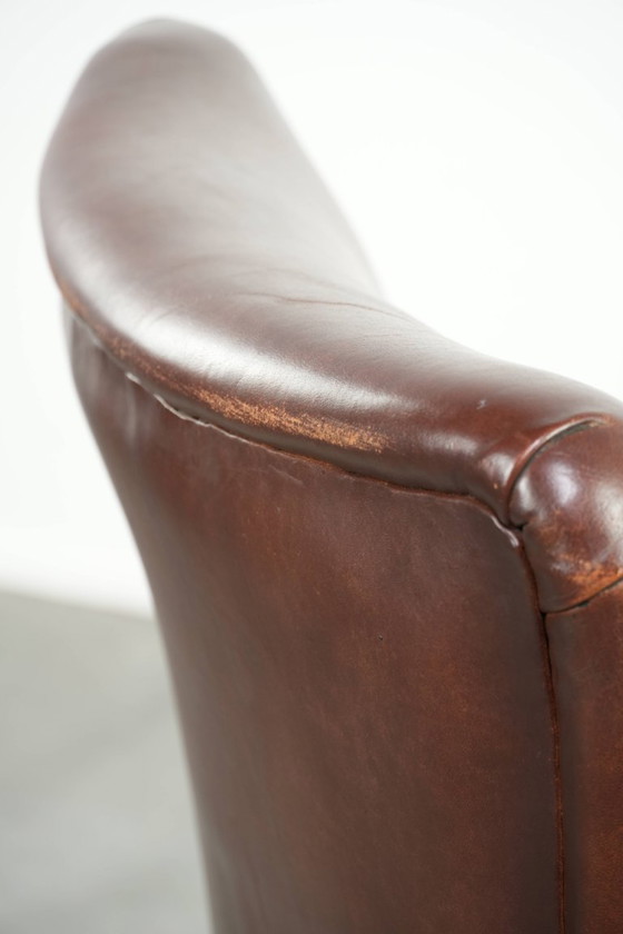 Image 1 of Comfortabele schapenleren fauteuil/ armchair met karakter en een goede dosis elegantie