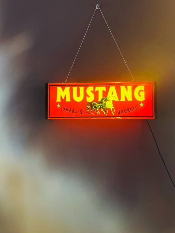 Image 1 of Scatola luminosa Mustang vintage unica