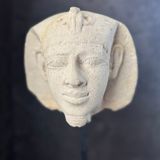 Image 1 of Statua in pietra di un faraone - ispirata all'antico Egitto (1900 circa)