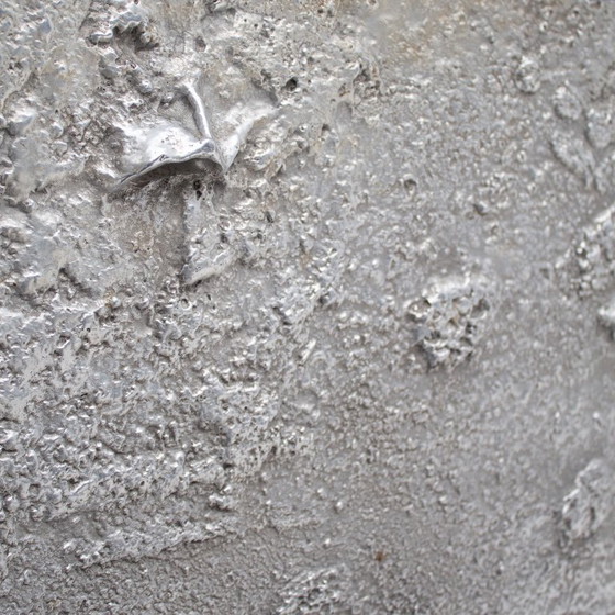 Image 1 of Moderne Italiaanse kast met metalen deurpaneel