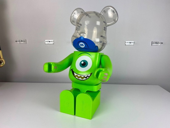 Image 1 of Bearbrick Disney Pixar Monsters & Co. MIKE versione 1000% MEDICOM toys