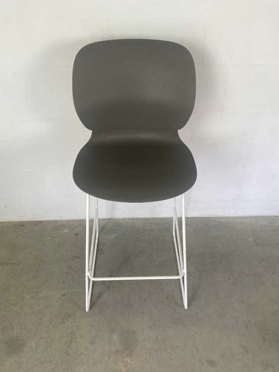 Maari Bar Stool for Haworth Design Patricia Urquiola – Barstools, Plastic (photo 5 of 7)