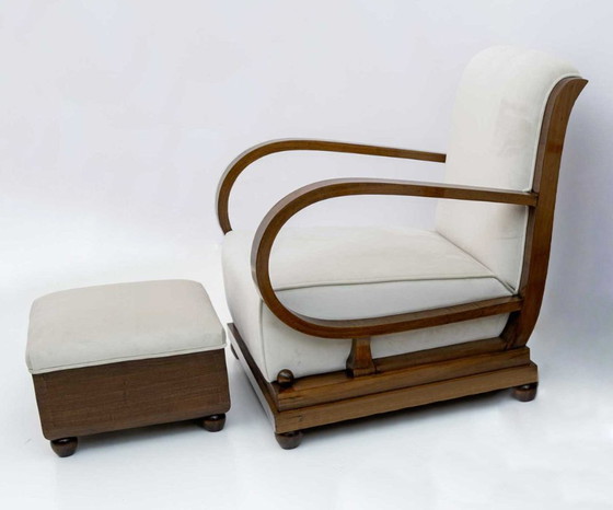 Image 1 of Paire de fauteuils et deux ottomans Art Déco en noyer et velours italiens, années 1920