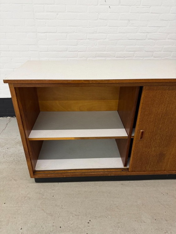 Armoire d'école vintage en teck avec portes coulissantes – Meubles tv, Wood (photo 16 of 22)