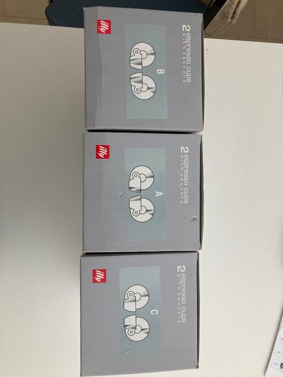 Image 1 of Colección illy 2002 tazas de espresso Michelangelo Pistoletto.