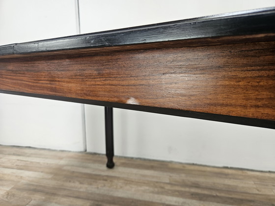 Image 1 of Table de salle à manger à rallonge en noyer des années 70