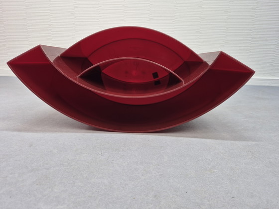 Vintage WAVE Magazine Tray. Red Magazine Holder. – Magazine rack, Plastic (photo 6 of 10)