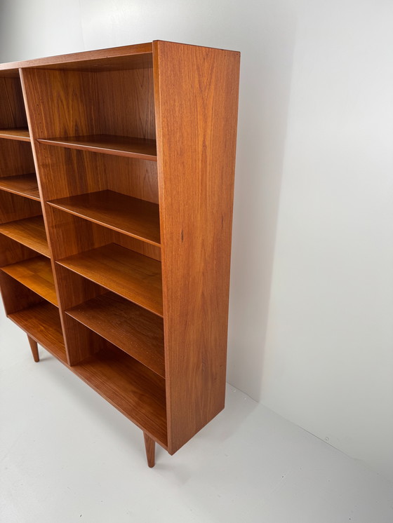 Image 1 of Teak Bookcase by Poul Hundevad – Danish Mid-Century Elegance