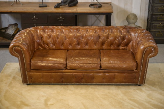Image 1 of Chesterfield sofa in brown leather