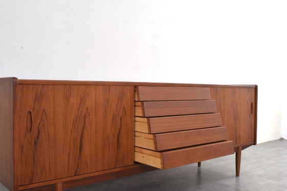 Credenza Trio in teak Mid-Century di Nils Jonsson per Hugo Troeds, anni '60., Credenze, Legno, Marrone (foto 13 di 15)
