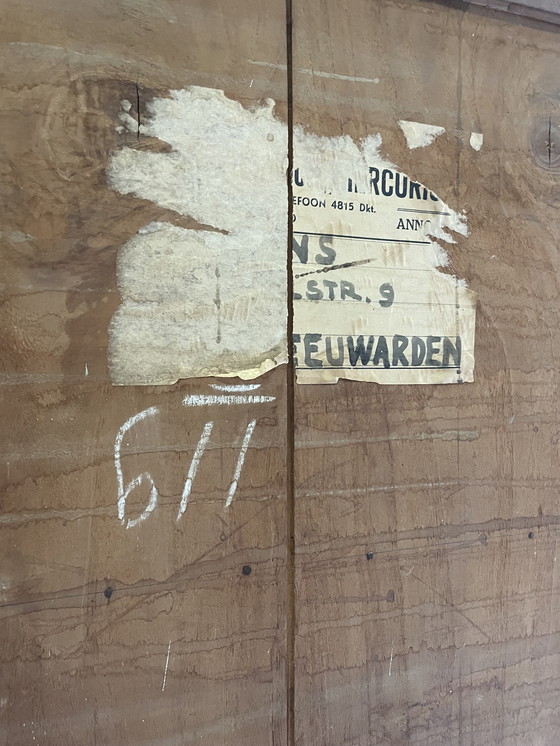 Image 1 of Smal antiek kabinet