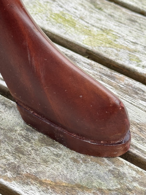 Image 1 of Table d'appoint en teck fin – une sculpture fonctionnelle