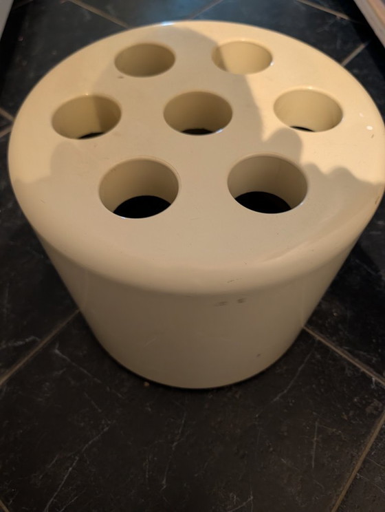 Beautiful Vintage Velca Umbrella Stand – Plastic (photo 3 of 5)