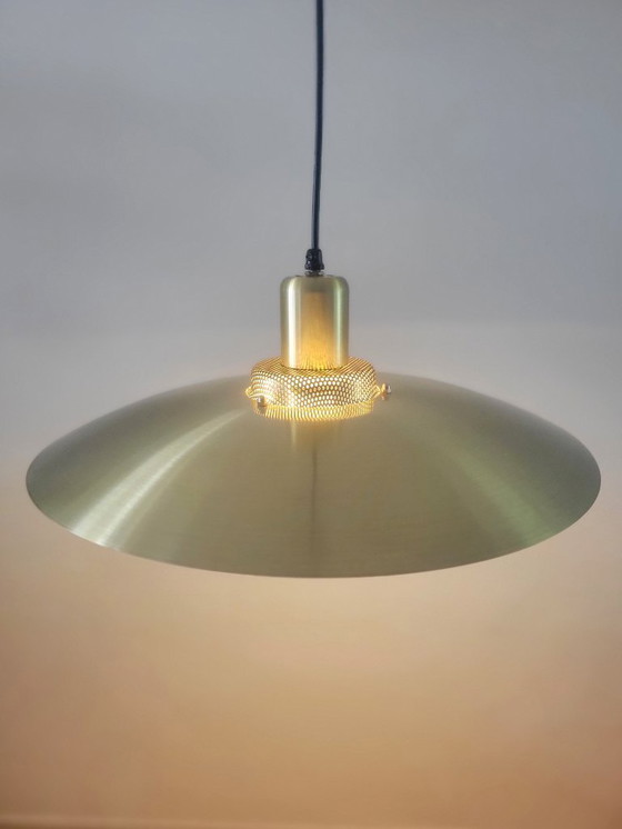 Image 1 of Vintage Deense schalenlamp van Lyskaer Belysning in messing kleur