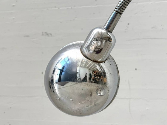 Image 1 of Vintage chromen tafellamp met flexibele arm, Italië, jaren 60.