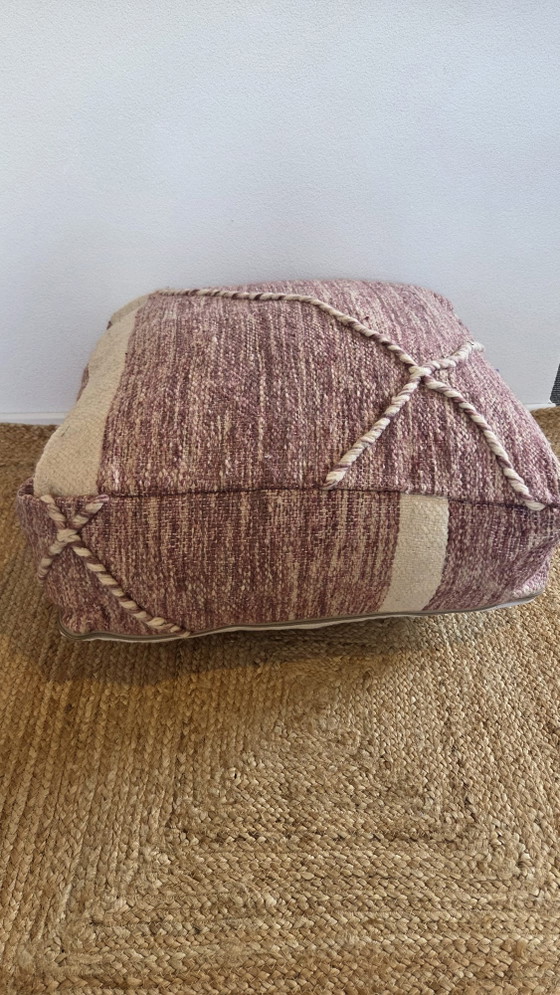 Vintage Kilim Pouf Handmade in Morocco – Footstools & poufs, Wool (photo 6 of 7)
