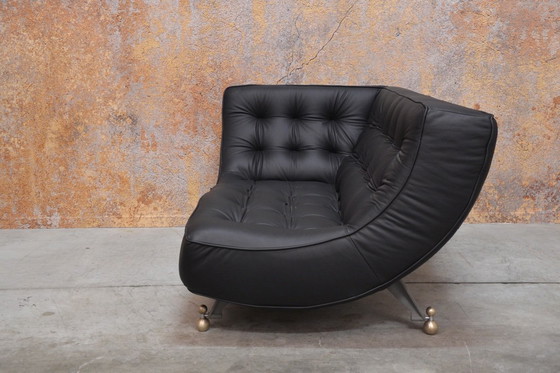 Image 1 of NUOVA chaise longue imbottita in pelle nera Montis Quintus design