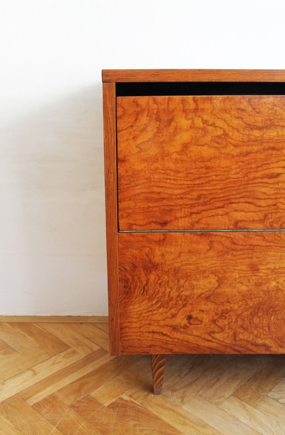 Image 1 of Commode en noyer des années 1950