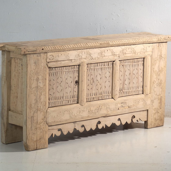 Antique carved sideboard in fir wood – China, circa 1930 (photo 4 of 40)
