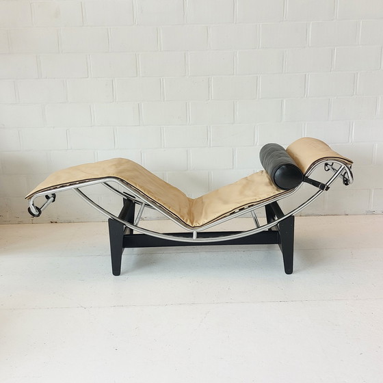 Image 1 of Le Corbusier Perriand Jeanneret Chaise Longue Lc4 Cassina 80