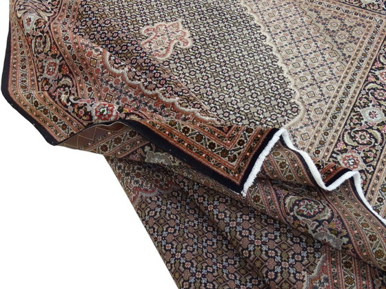 Image 1 of Tabriz Mahi - 292 x 201 cm - Annodato a mano