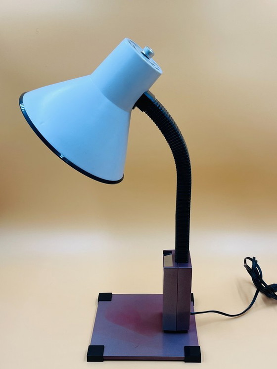 Image 1 of Duo de Lampes de bureau post-moderne « ONE STAND » – années 1980