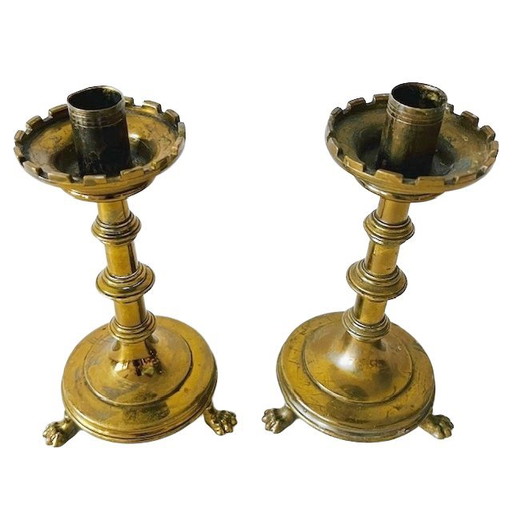 Set of heavy neo-Gothic brass church candlesticks with claw feet 1900s
