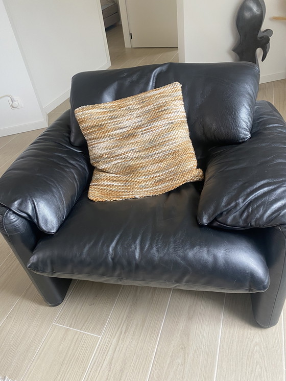 Image 1 of Set di divani in pelle nera composto da 3 pezzi Cassina Maralungo composto da 2 posti, 1 posto e poggiapiedi