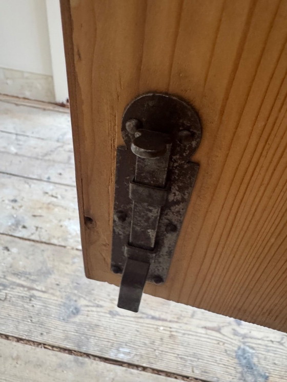Ropero Antiguo de Pino, circa 1870, Madera, Metal, Marrón, Rustic (foto 5 de 5)