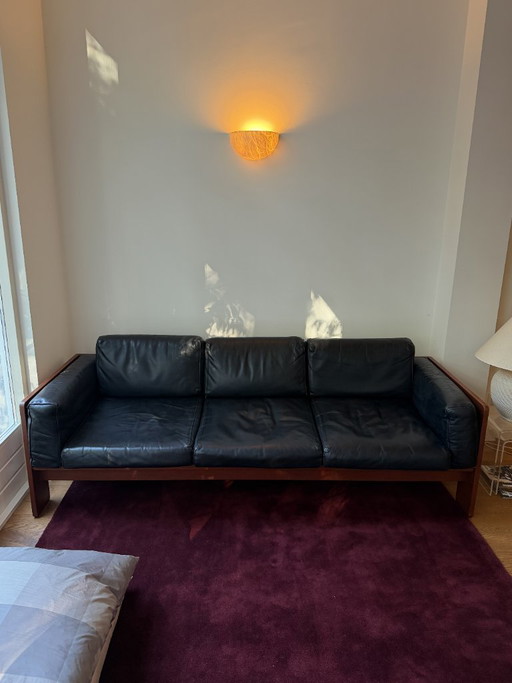 Bastiano bankdeur Afra & Tobia Scarpa voor Gavina – Knoll, 3 5 zitsbanken, Wood, Leather