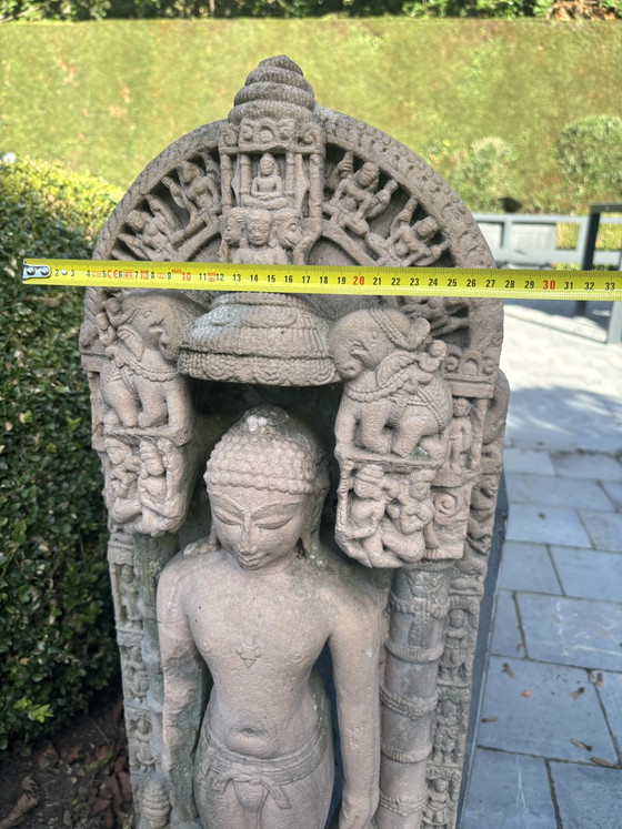 Large Sandstone Relief / Sculpture, Jain Tirthankara Style (80 cm), Beige (photo 7 of 7)