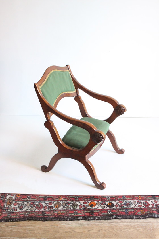 Image 1 of Viktorianischer metamorpher Gebetshocker und Stuhl Prie Dieu