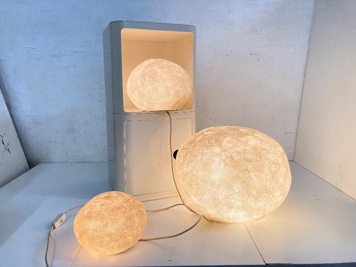 3 interconnected pebble-shaped floor lamps designed by Andre Cazenave for Atelier A