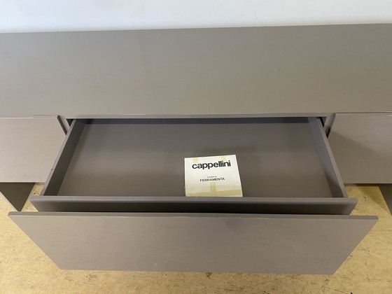 Image 1 of Capellini Uni/2 dressoir, couleur boue/taupe, hoogglans, 270 cm breef