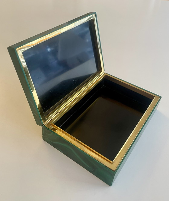 Image 1 of Malachit Schatulle mit vergoldetem Echtsilber Scharnier Juweliersarbeit aus Italien 