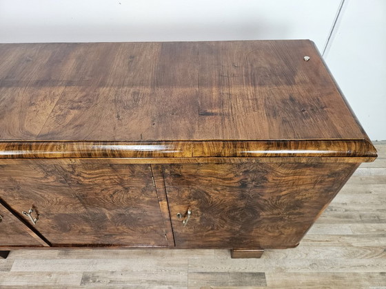 Buffet bas Art Déco en noyer à trois portes, années 1940 – Bois, Klassiek (photo 5 of 27)