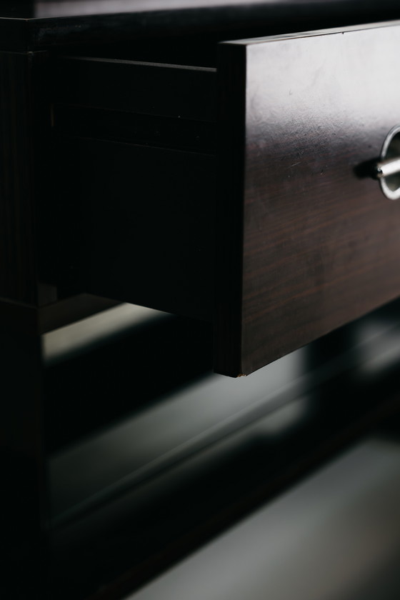 Image 1 of Commode en placage de bois et verre, design cubique moderne des années 1980